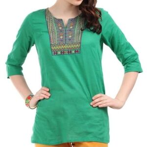 XXL / 2X 100% Cotton Embroidered Tunic with 3/4 Sleeve Vented Hem